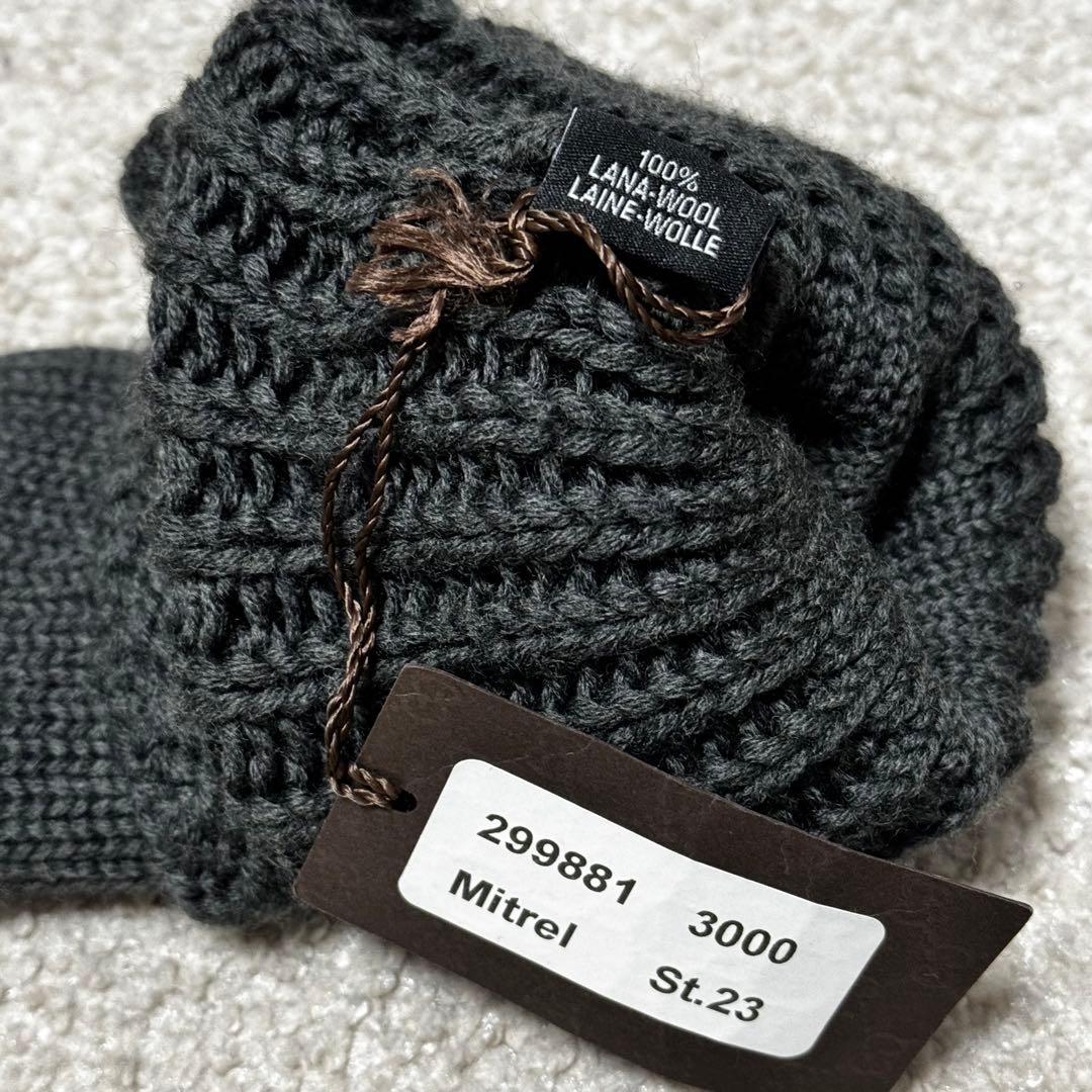 （未使用）柔らかな雰囲気を出す、GUCCI ダークグレー 手袋