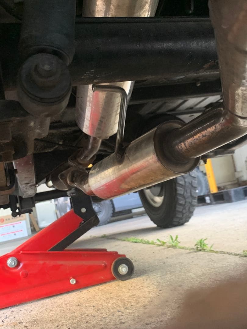 ジムニー　sj30 マフラー