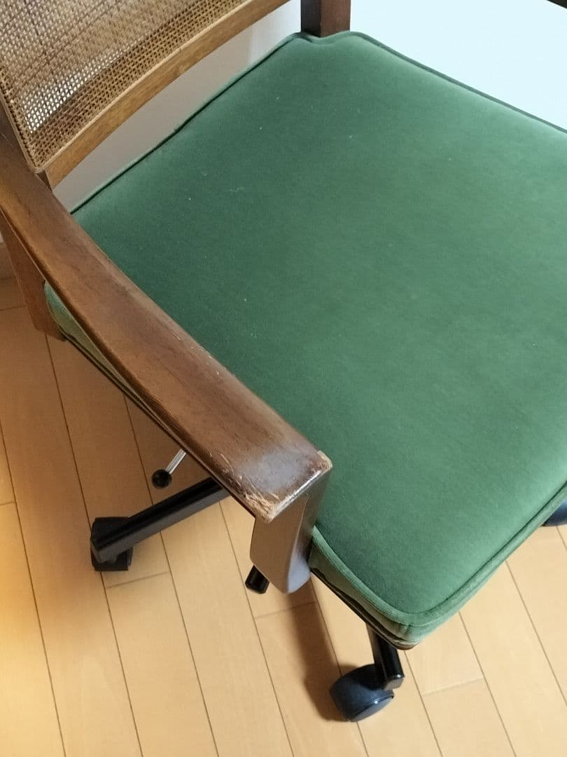 マルニ木工 地中海 アームチェア キャスター付き モケット グリーン