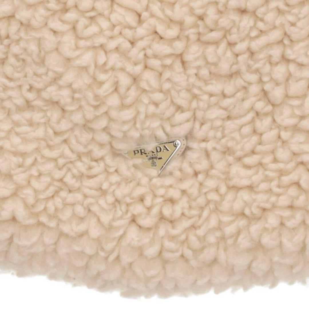 プラダ PRADA　 三角ロゴプレートポケット付き大判マフラー　マフラー