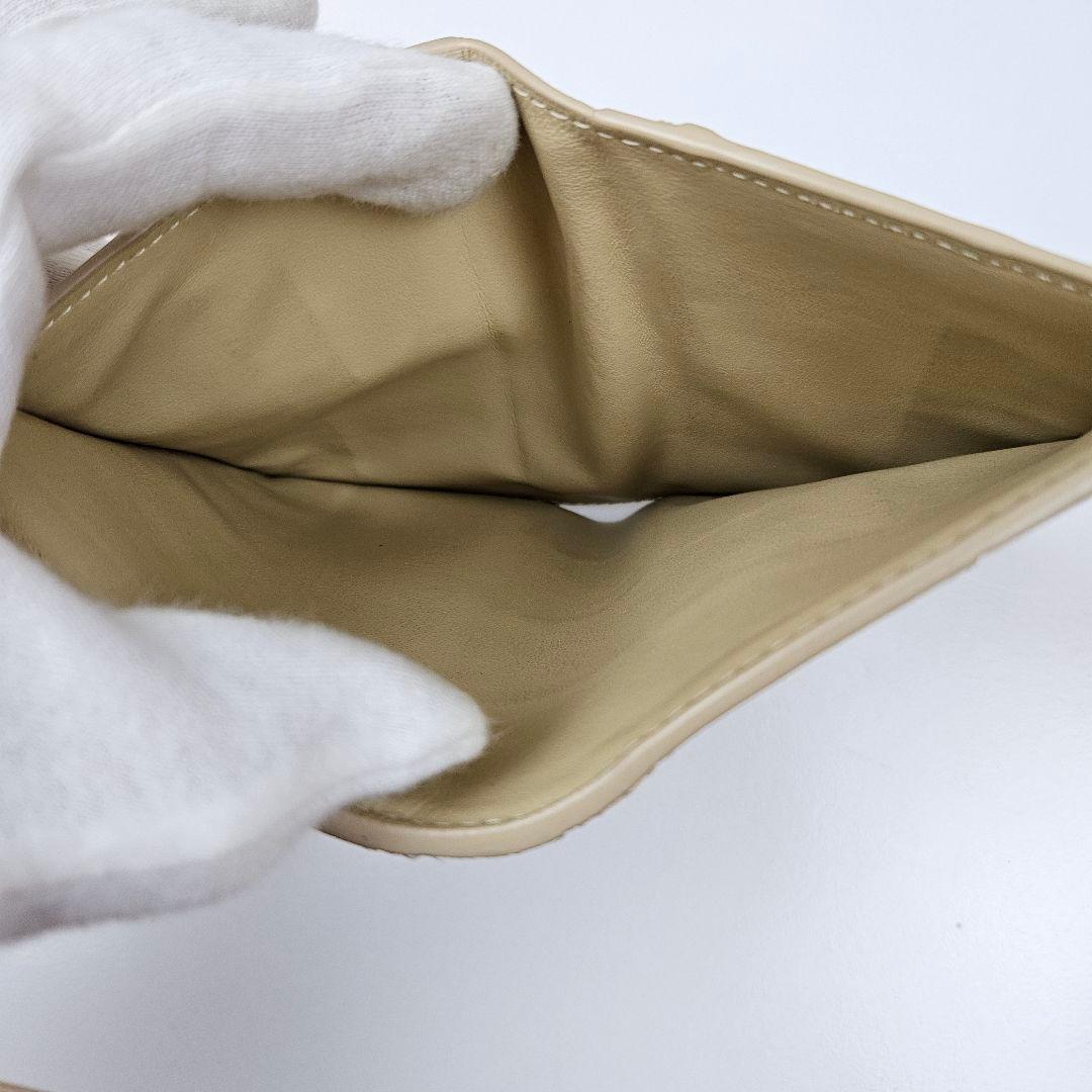 美品　BOTTEGA VENETA　ボッテガヴェネタ ミディアム カセット 財布