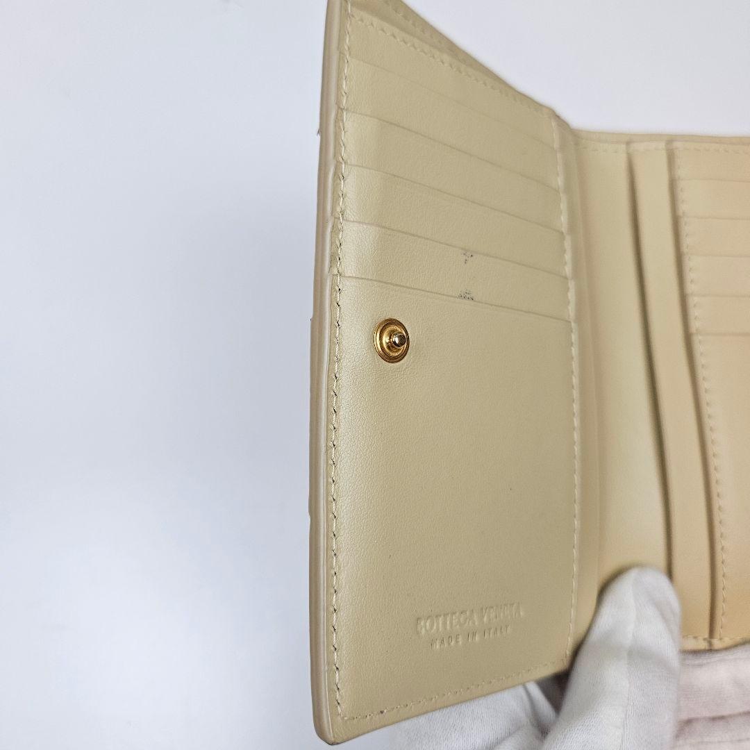 美品　BOTTEGA VENETA　ボッテガヴェネタ ミディアム カセット 財布