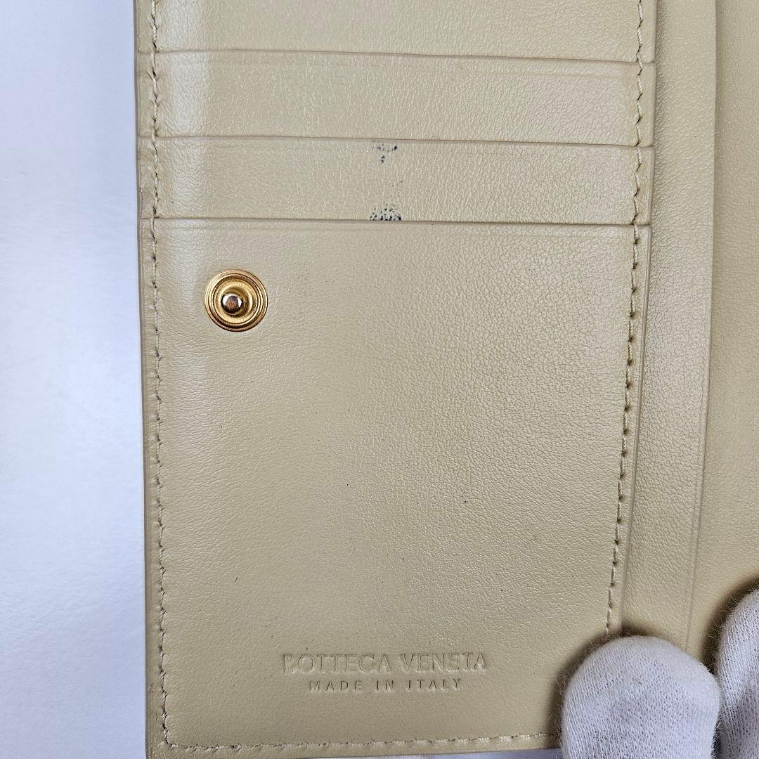 美品　BOTTEGA VENETA　ボッテガヴェネタ ミディアム カセット 財布