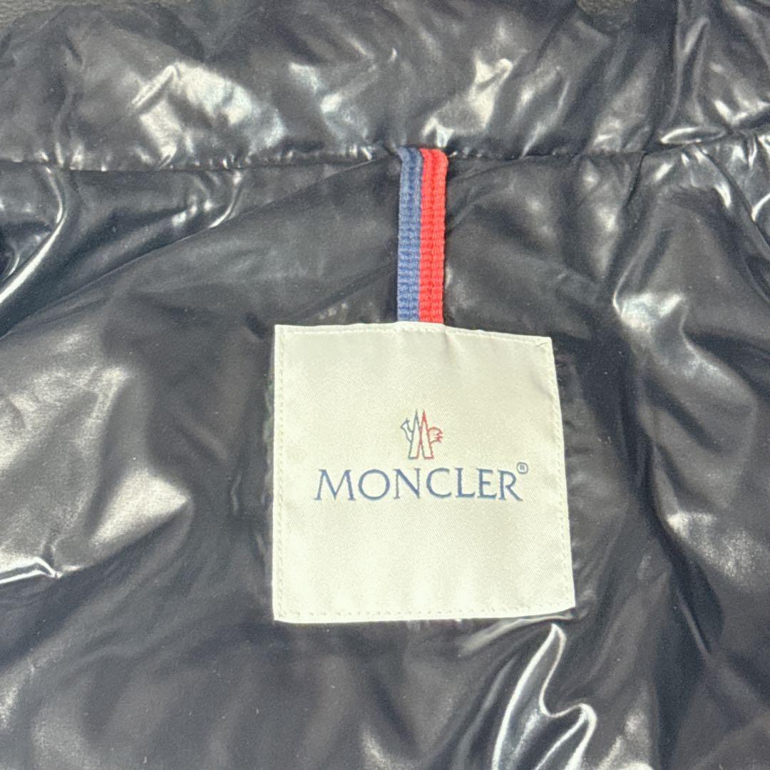 美品　モンクレール MONCLER ダウンベスト ブラック GHANY ガーニー