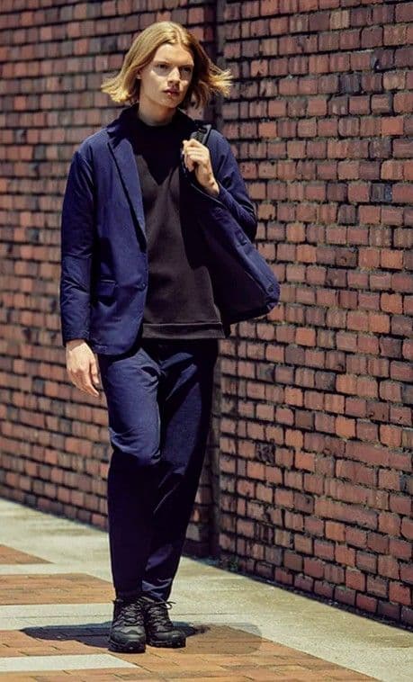 ［新品未使用］DESCENTE デサント スーツ セットアップ