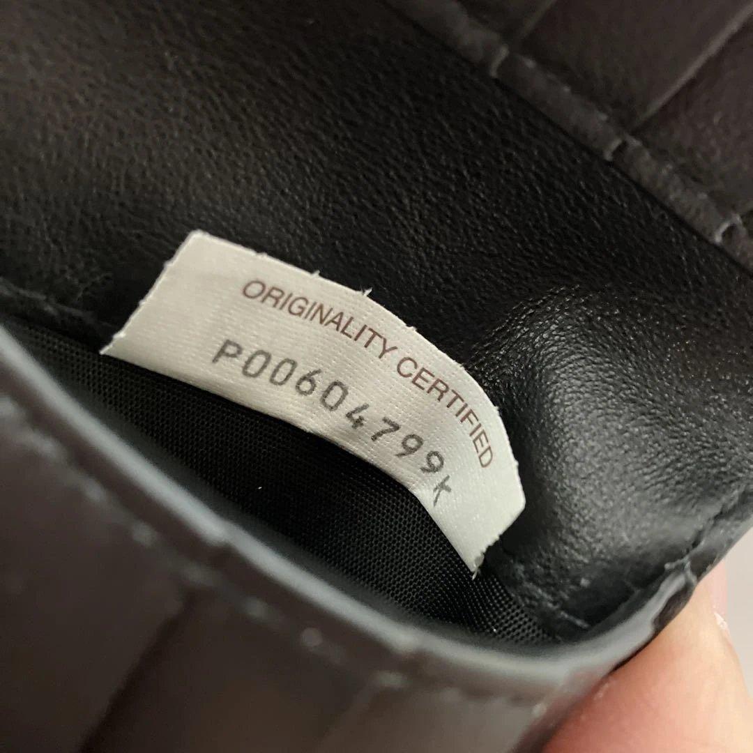 【未使用】ボッテガヴェネタ パンチング イントレチャート 折り財布