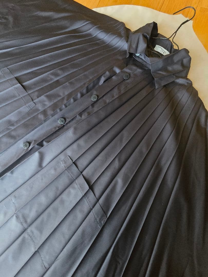 me ISSEY MIYAKE プリーツコート 美品