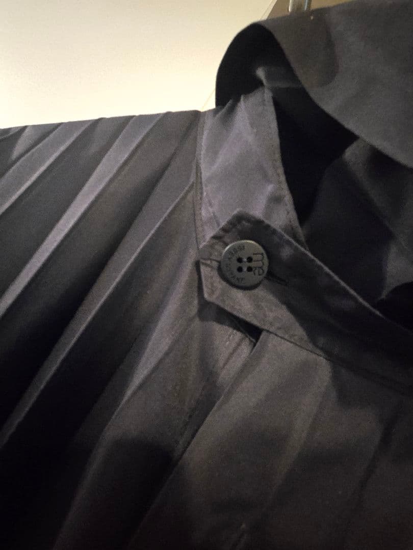 me ISSEY MIYAKE プリーツコート 美品