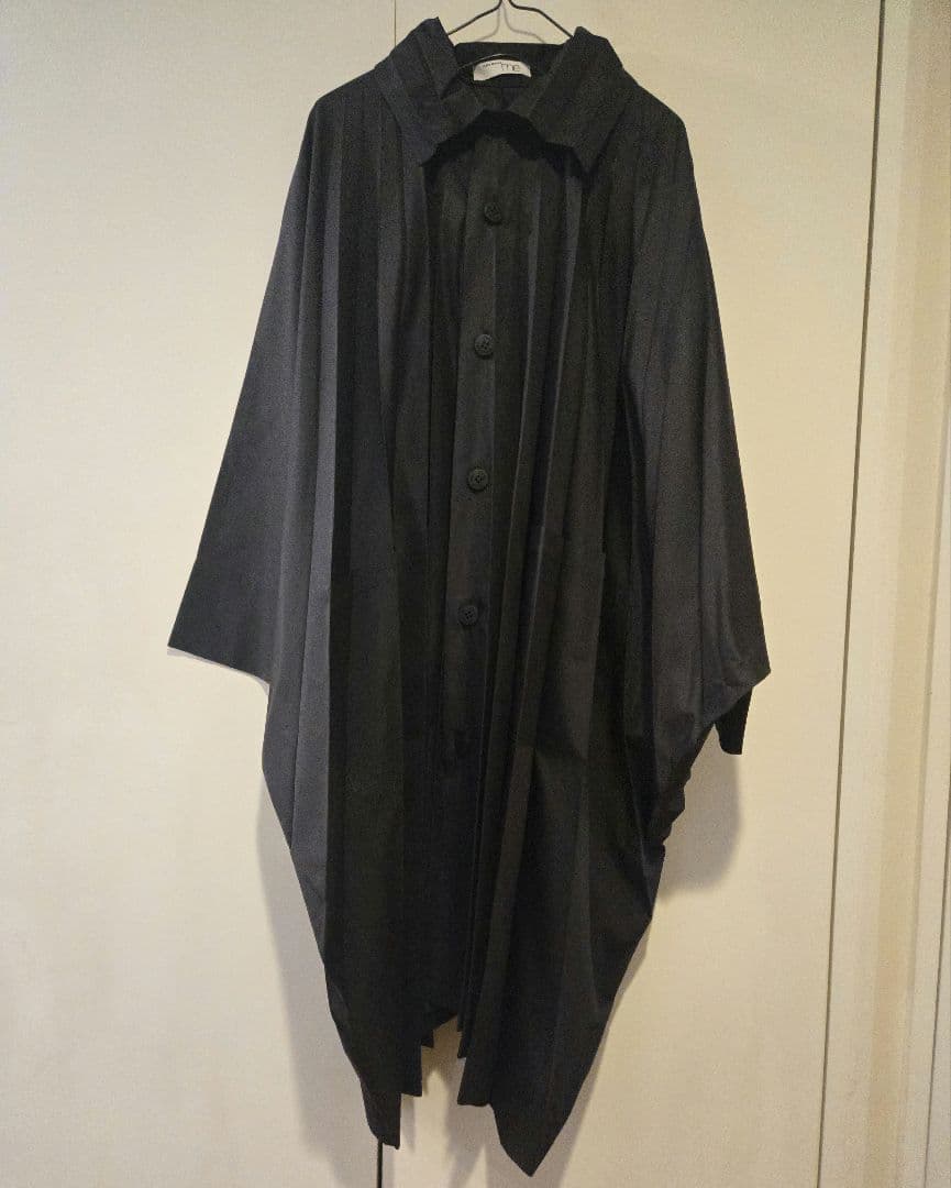 me ISSEY MIYAKE プリーツコート 美品