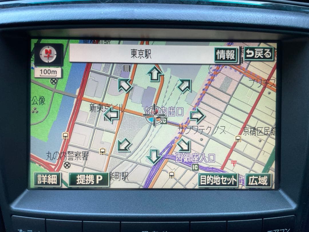 GRS182 クラウン　純正ナビ　86111-30300