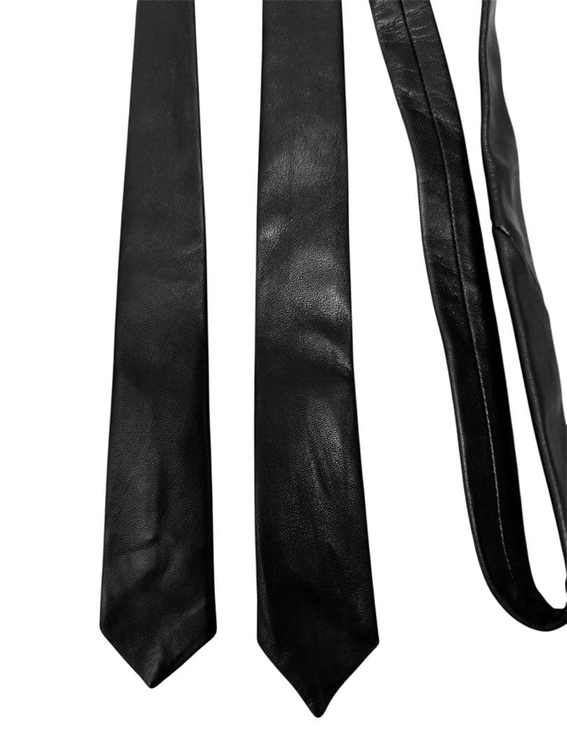 【ラムレザー】本革レザーナロータイ