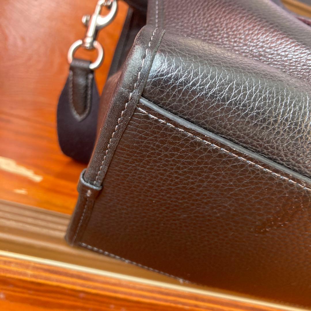 COACH ブラックレザートートバッグ