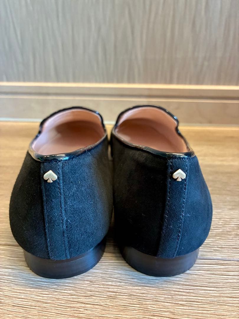 靴 kate spade Claudia Big Apple Loafer 7 B