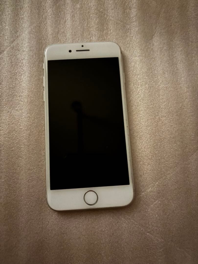 Apple iPhone 8 ホワイト 64GB