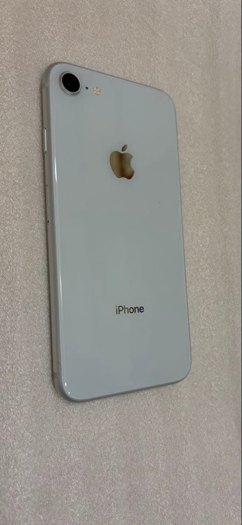 Apple iPhone 8 ホワイト 64GB
