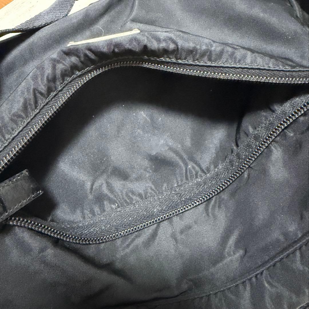 PRADA プラダ　ショルダーバッグ