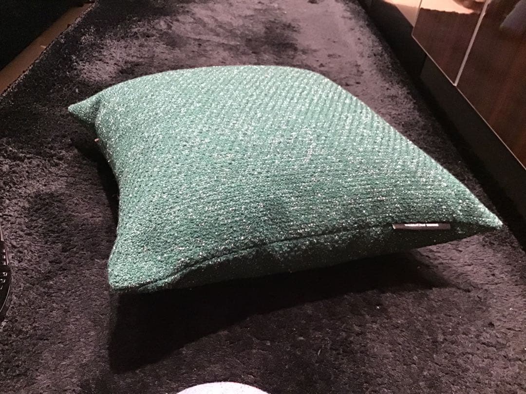 美品KVADRAT/RAF SIMONS クヴァドラ/ラフシモンズ　クッション