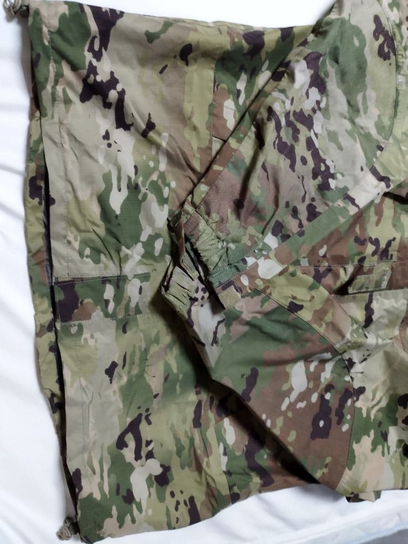 (4924)ECWCSジャケットGENⅢレベル6ゴアテックス 米軍実物 ユーズド