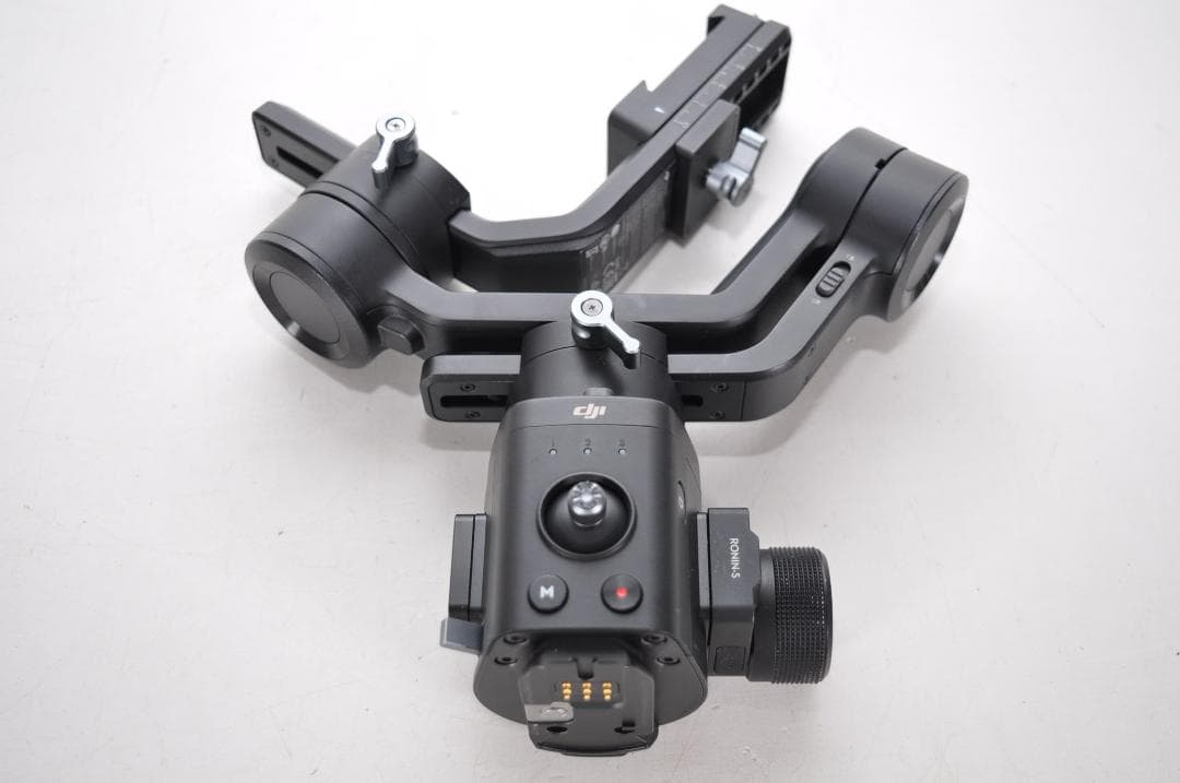 DJI Ronin-SC Proコンボ 一眼　ミラーレス用ジンバルスタビライザー
