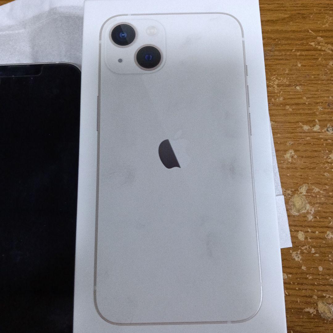 Apple iPhone 13 本体