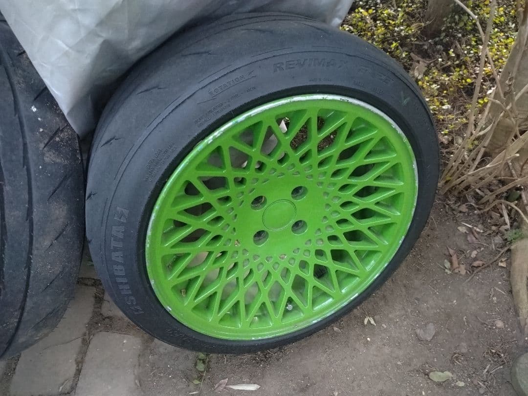 引き取り可！　１６インチ　4穴　pcd100 8J　2本のみ