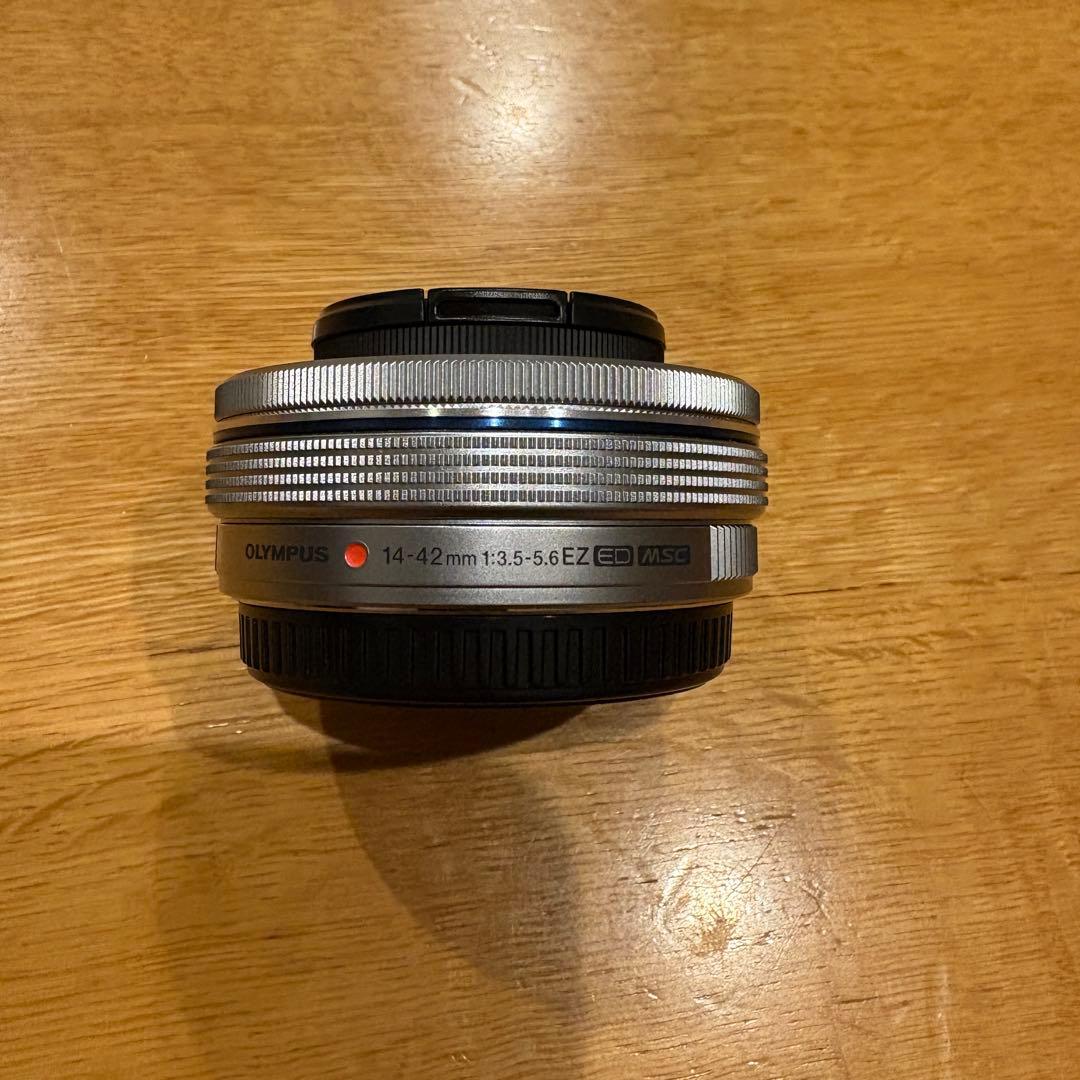 OLYMPUS M.ZUIKO DIGITAL 14-42mm レンズ