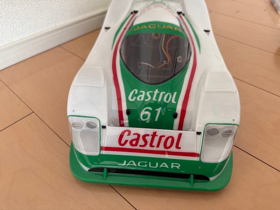 タミヤCカー　Mercedes Benz C11 (ボディーカストロール塗装)