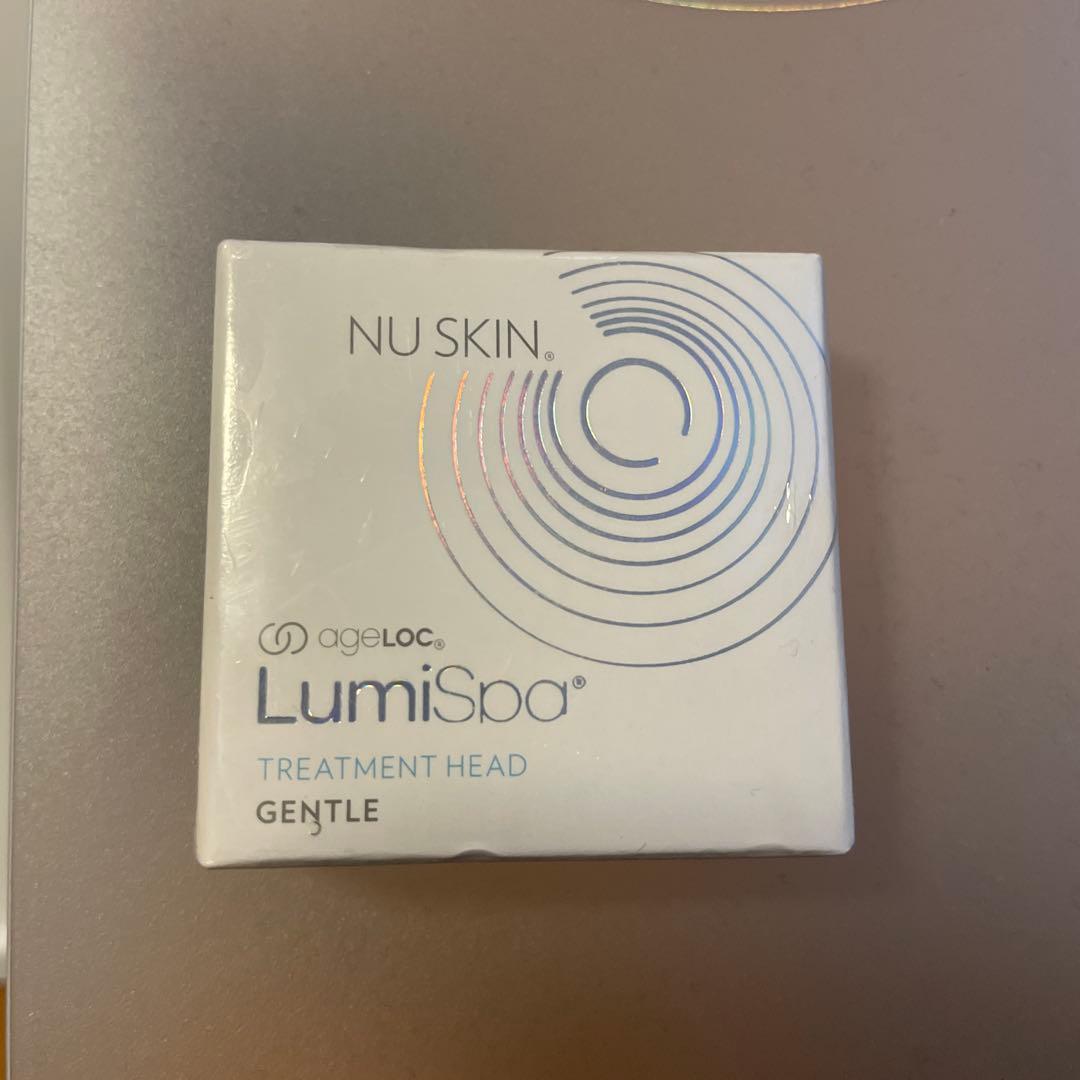 LumiSpa 洗顔ブラシ
