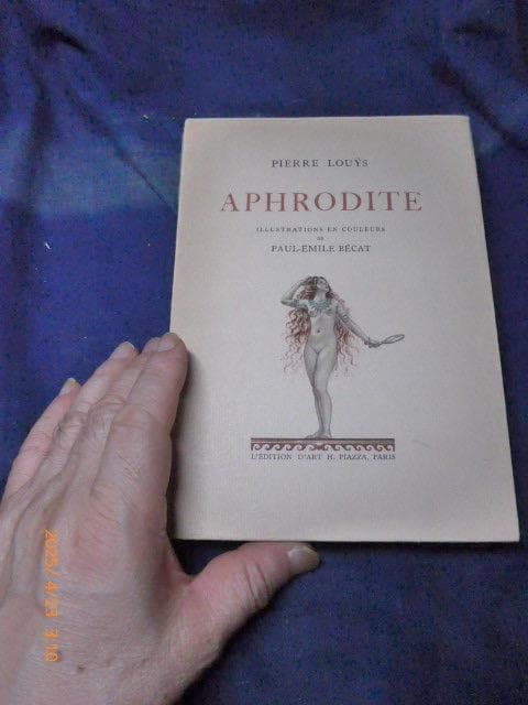 希少本　ベカのイラストの入ったアフロディーテです。