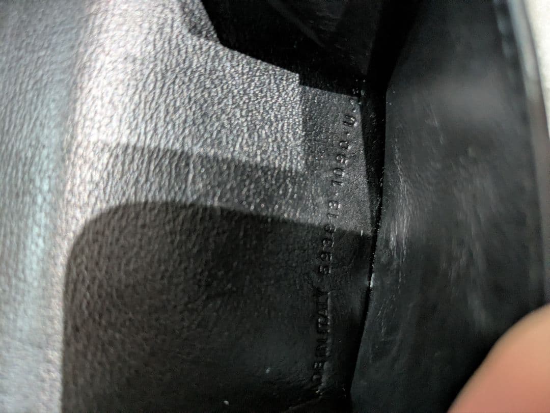 BALENCIAGA ブラック 三つ折り財布　未使用美品