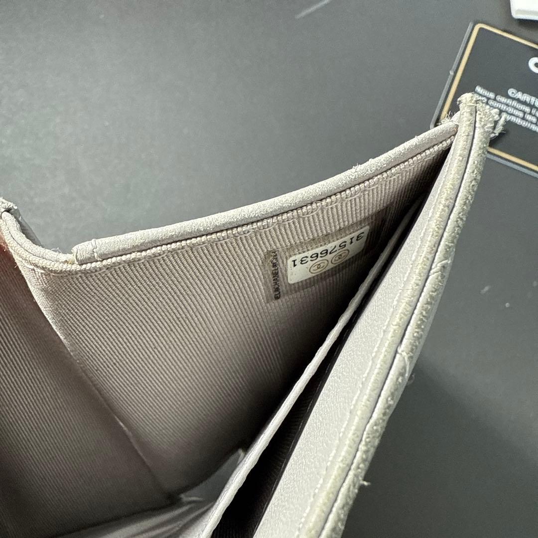 シャネル　CHANEL コンパクト　財布　三つ折り　グレー