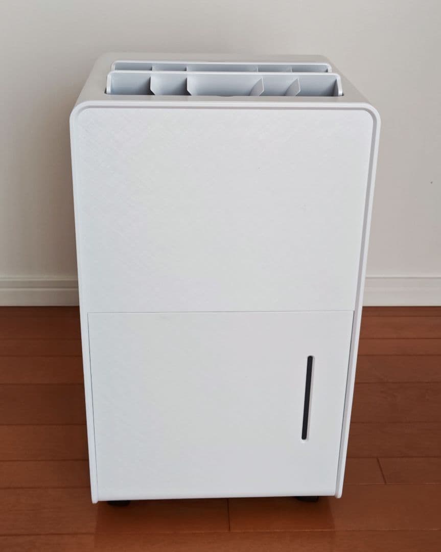 【25年製】山善　除湿機 YDC-H601 ホワイト