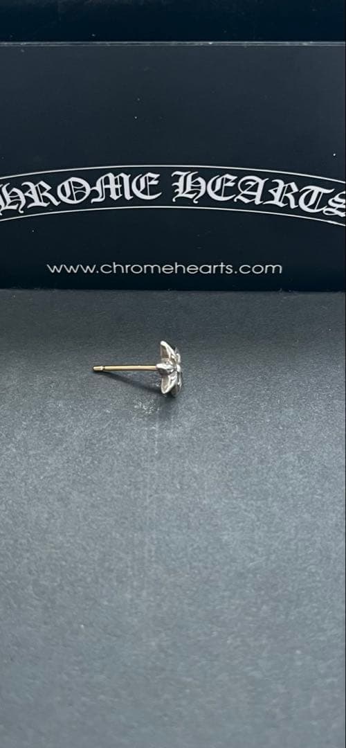 Chrome Hearts スタースタッドピアス
