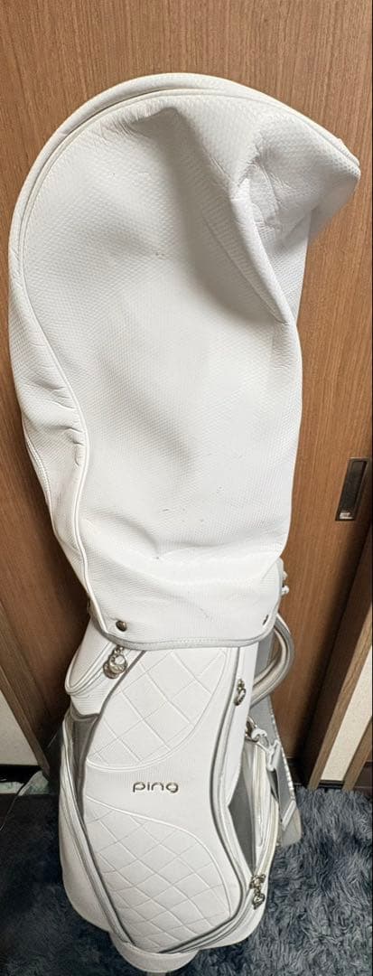 PING ホワイト キャディバッグ ダイヤモンドキルティング