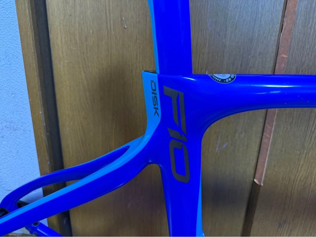 PINARELLO DOGMA F10 フルカーボン　ロードバイク　フレーム