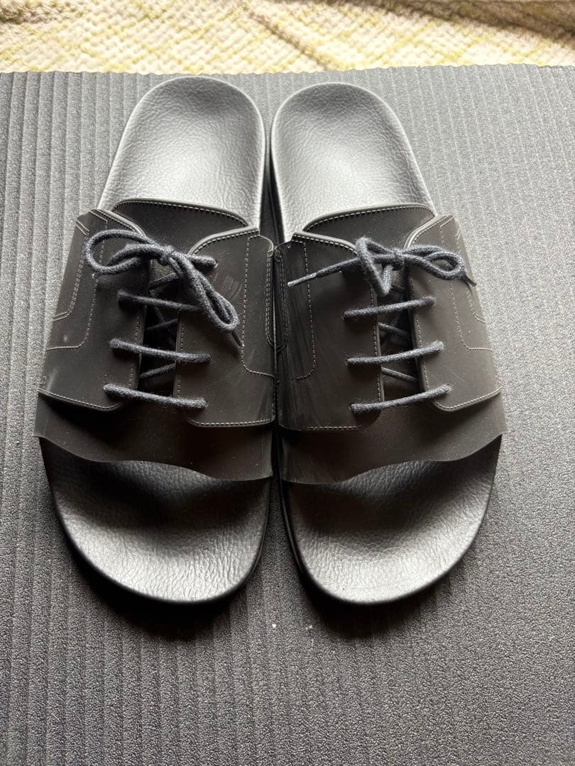 メゾンマルジェラ　スライドサンダル