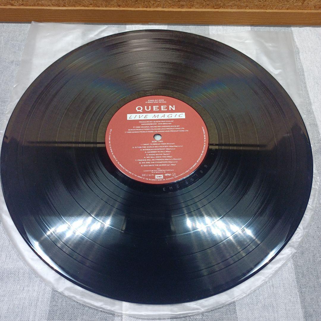 【極美品】レコード　QUEEN LIVE MAGIC