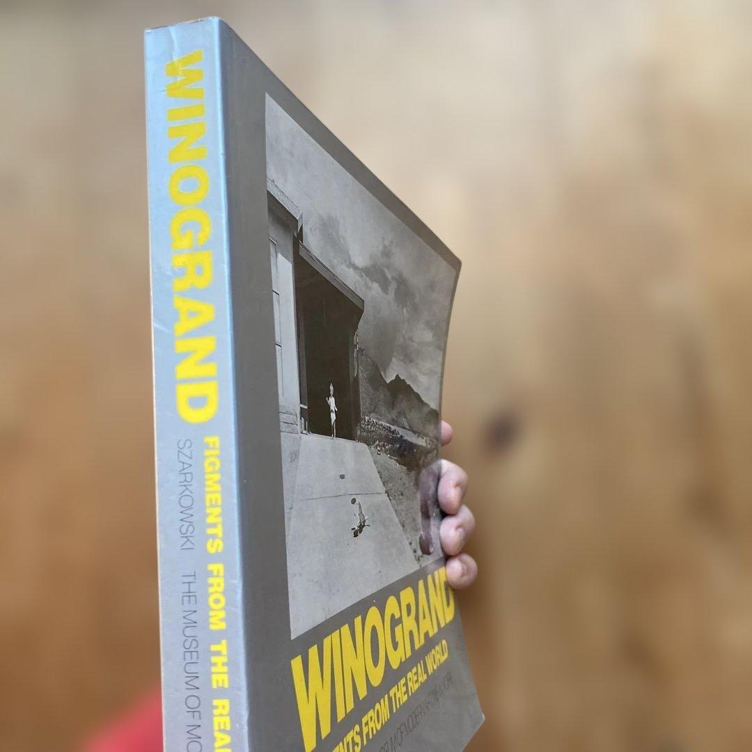 アート・デザイン・音楽 WINOGRAND FIGMENTS FROM THE REAL WORLD