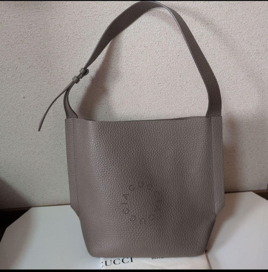 未使用級　イアクッチ　IACUCCI　グッシオ　 ワンハンドルトート