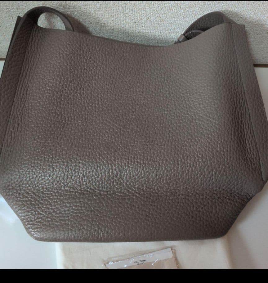 未使用級　イアクッチ　IACUCCI　グッシオ　 ワンハンドルトート