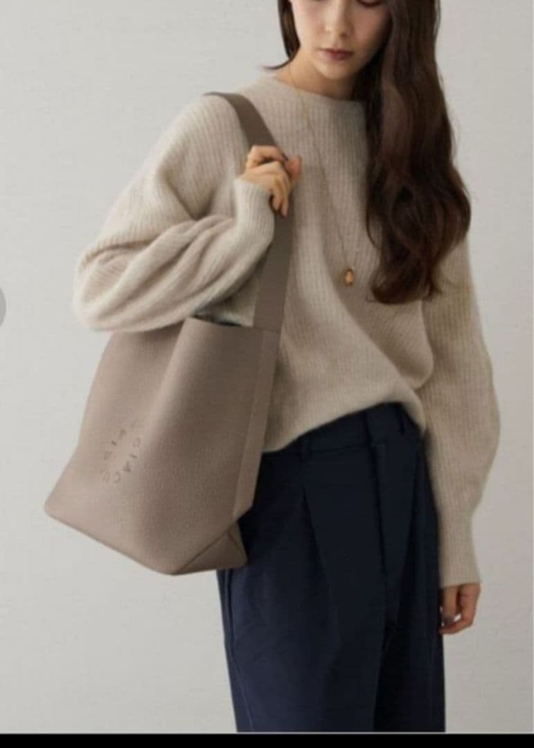 未使用級　イアクッチ　IACUCCI　グッシオ　 ワンハンドルトート