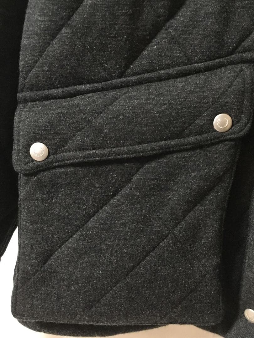 FRED PERRY フレッドペリー　肉厚Pコート　ワンポイント刺繍　グレー