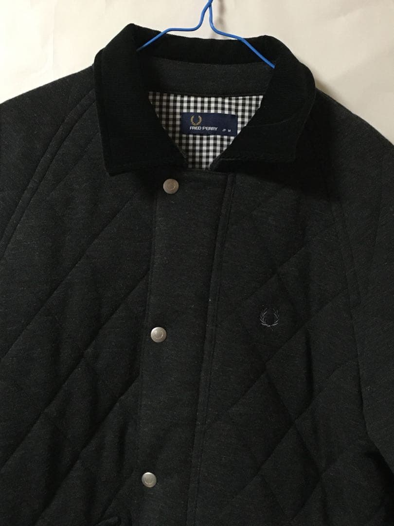 FRED PERRY フレッドペリー　肉厚Pコート　ワンポイント刺繍　グレー
