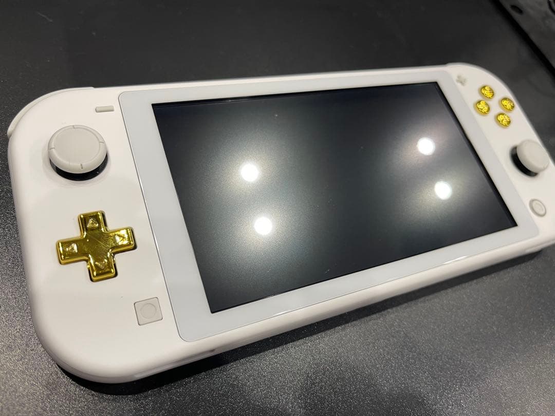 Nintendo Switch Lite ホワイト×ゴールド　カスタム