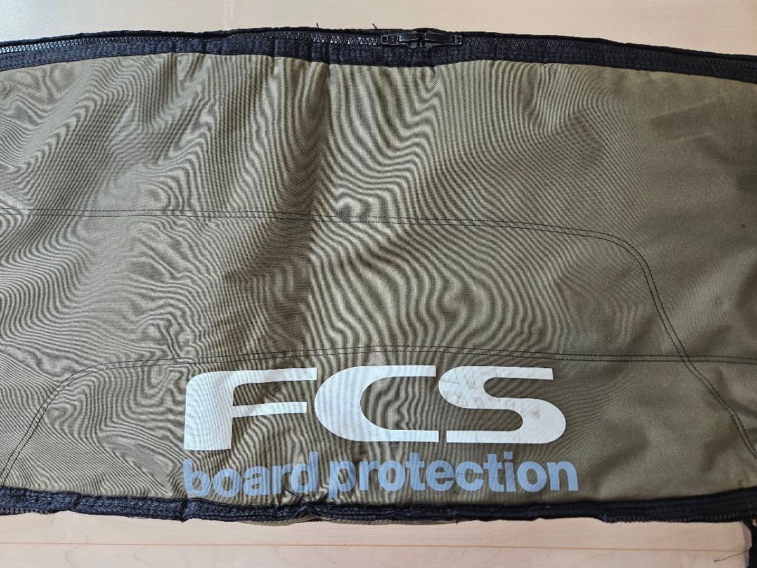 FCS　ショートボード トラベルハードケース 6'7\"　2枚用　カーキ
