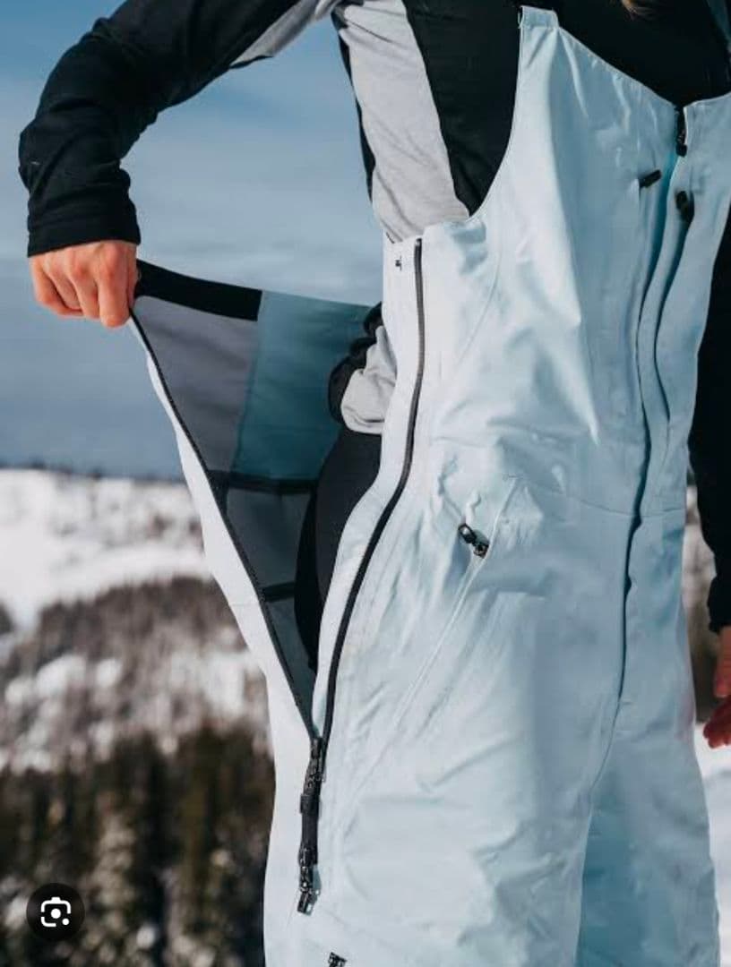 Burton AK キミー ジャケット & ビブパンツ 上下セット