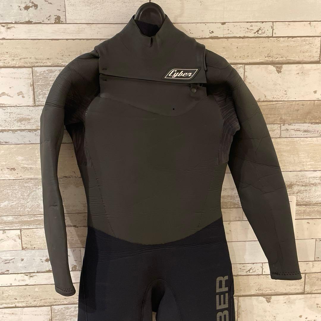 【CYBER メンズML 】170cm 63kg セミドライ 裏起毛 4/3ミリ