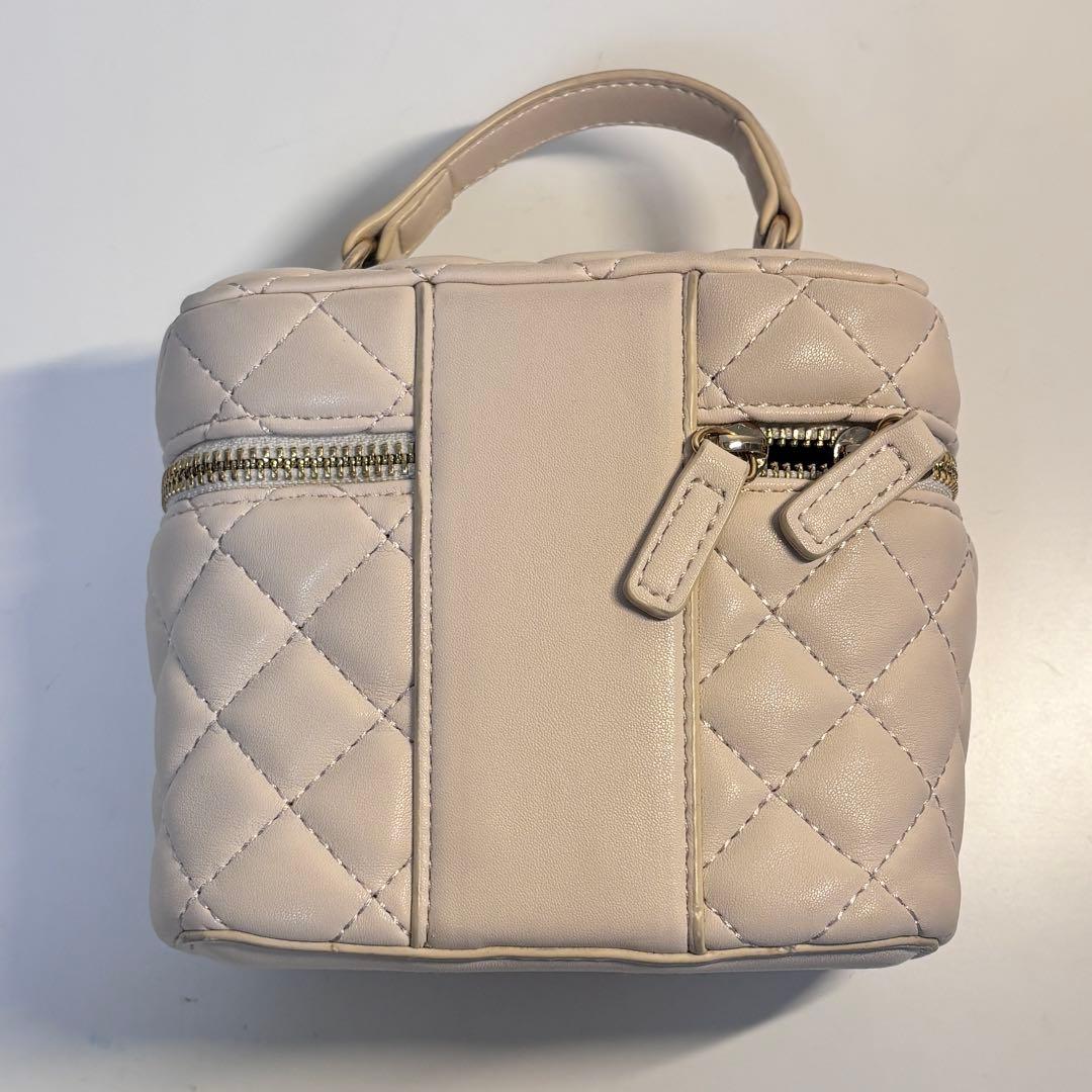 darich キルティングスクエアミニバッグ