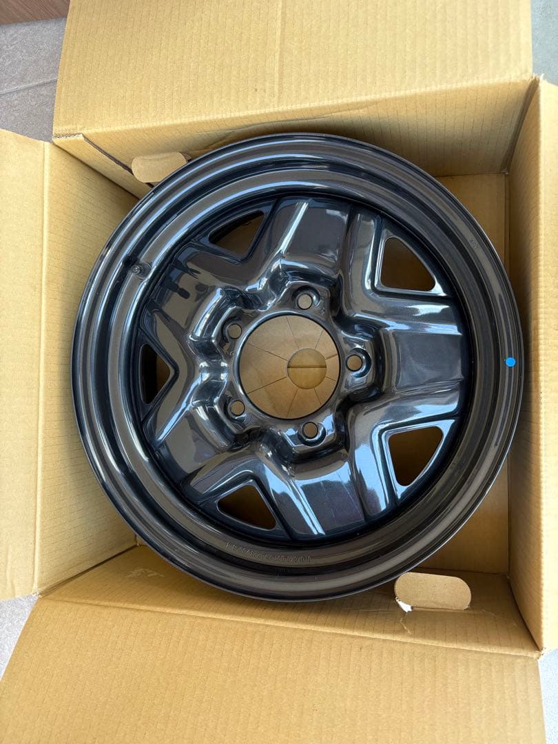 極低走行ジムニー JB64 純正鉄ホイール 4本セット スタッドレスタイヤ用に