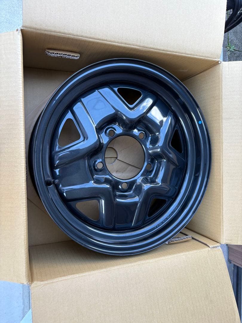極低走行ジムニー JB64 純正鉄ホイール 4本セット スタッドレスタイヤ用に